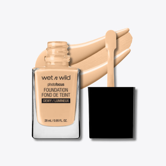 Wet N Wild Photo Focus Foundation Dewy Soft Beige