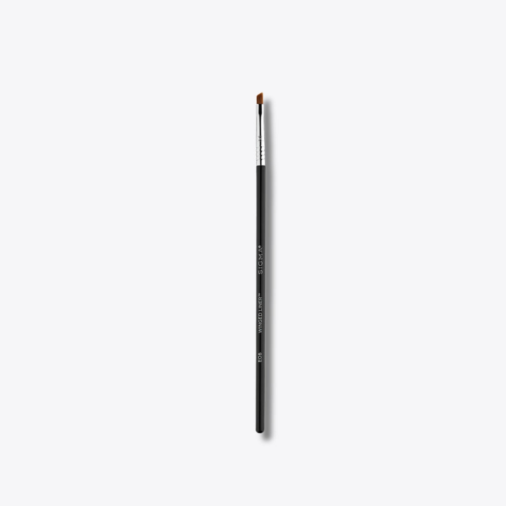 Sigma Beauty Sigmatech Winged Liner Eye Makeup Brush
