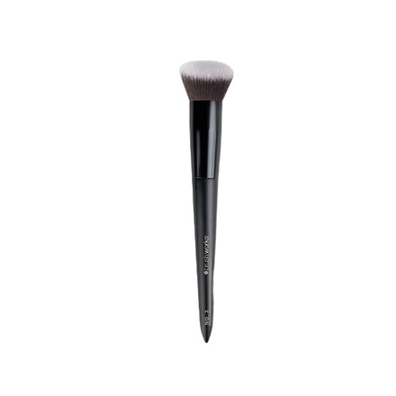 Brushworks No. 3 Multi-Tasking Brush