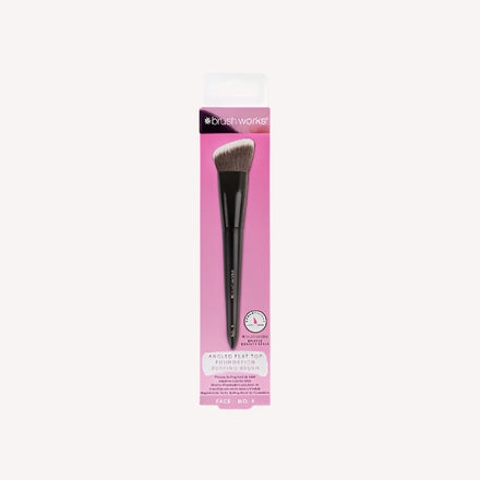 Brushworks No. 9 Angled Flat Top Foundation Buffing Brush