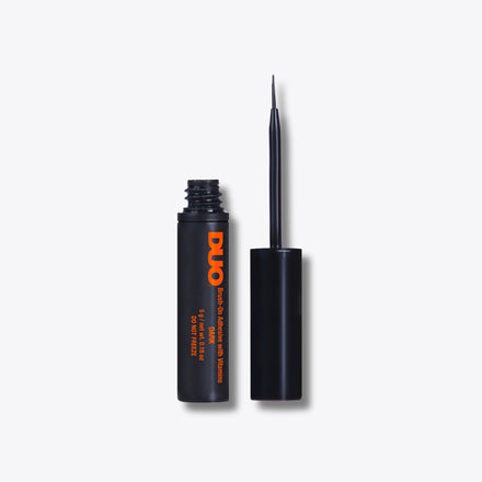 DUO Brush-On Black Striplash Adhesive (5g)