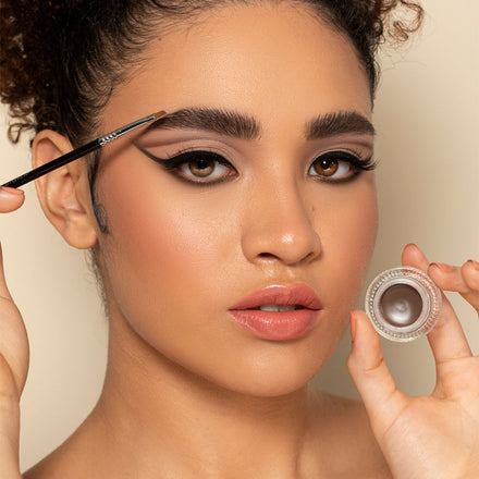 Sigma Beauty Define + Pose Brow Pomade medium Brown